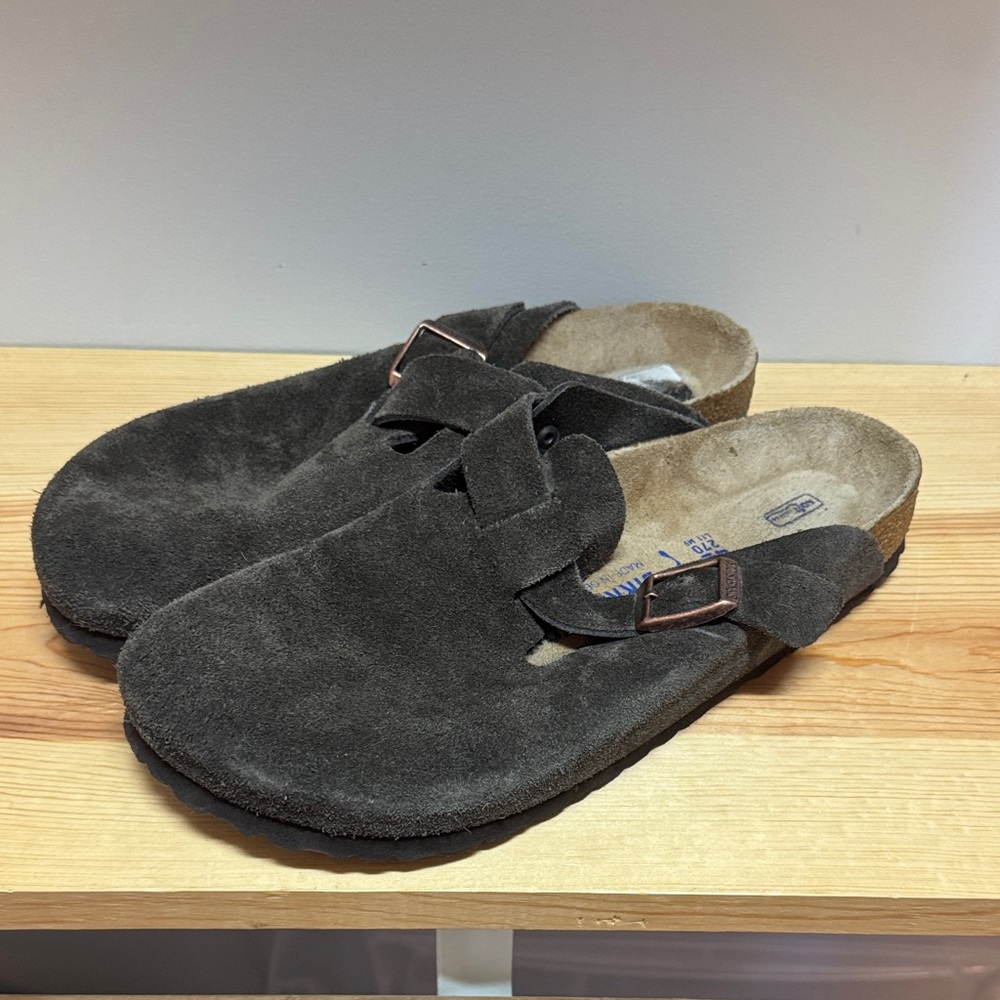 Birkenstock Suede Boston Soft Footbed - Mocha